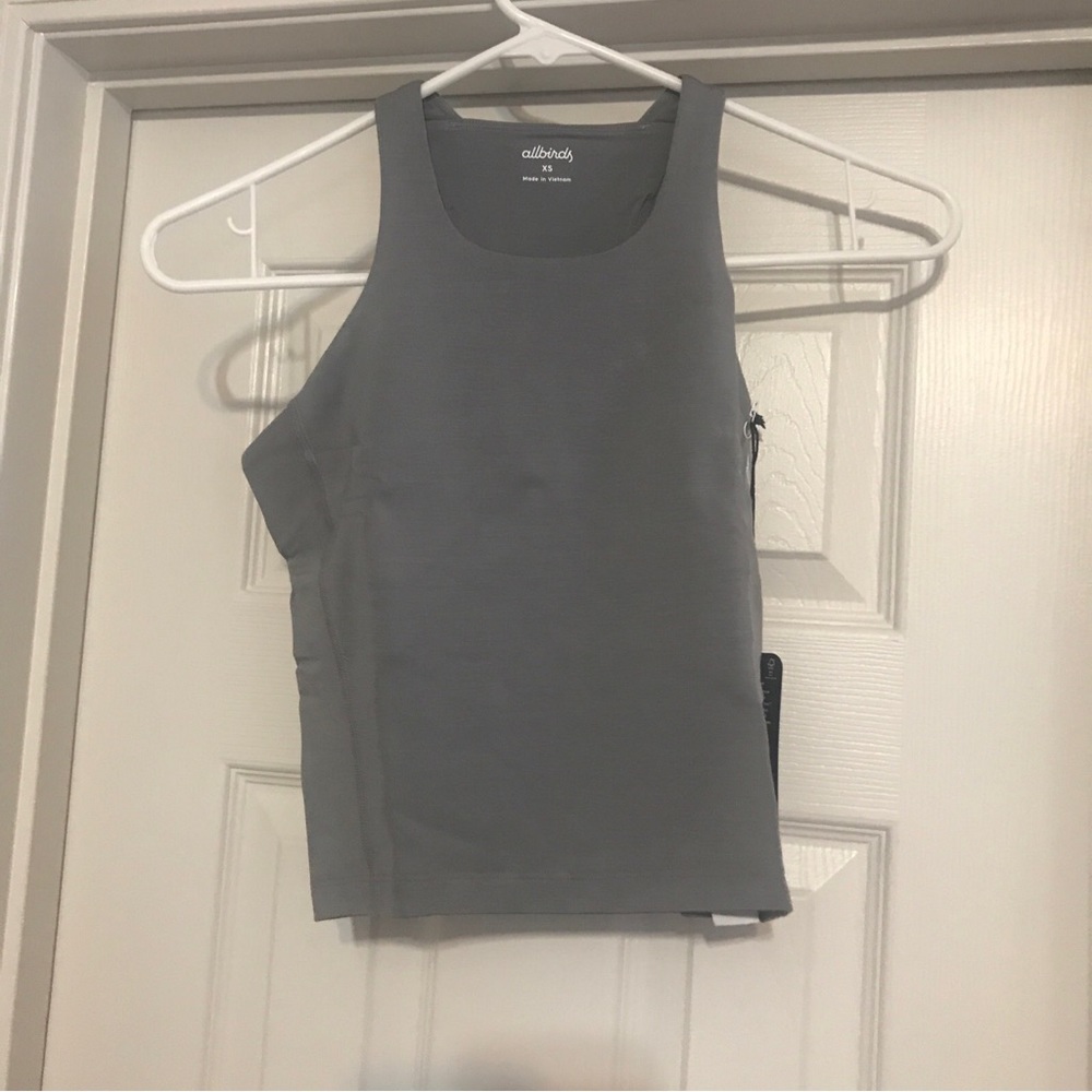 All birds Women's Natural Run Form Tank xs color gust